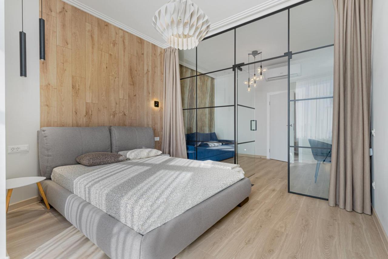 Sea Symphony Luxury 3-Bedrooms Apartment Odessa Buitenkant foto