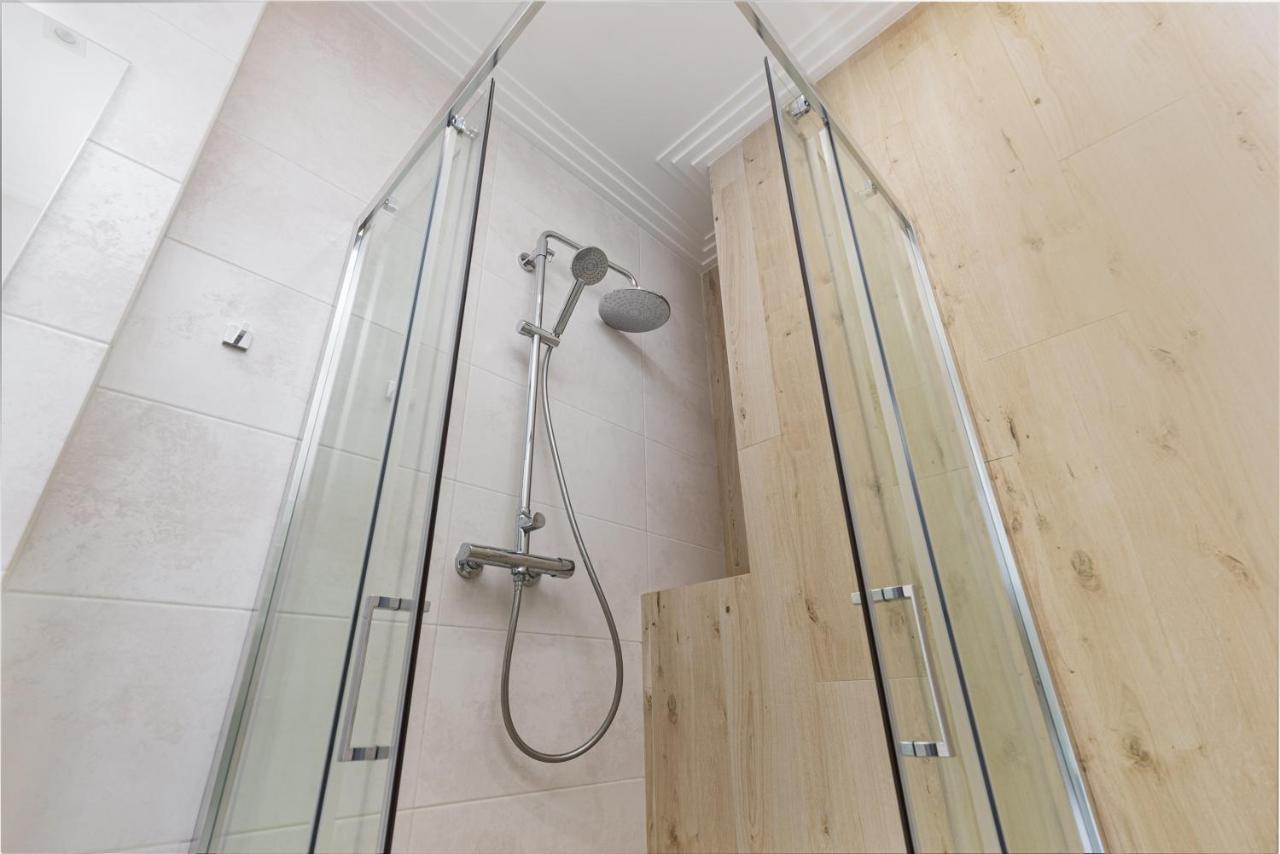 Sea Symphony Luxury 3-Bedrooms Apartment Odessa Buitenkant foto